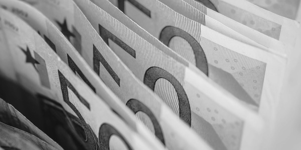 Peritajes Civiles y Mercantiles Senterada · Informes Periciales de Fraudes Financieros