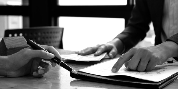 Peritajes Inmobiliarios en Pirineus · Valoración de Oficinas, Edificios, Locales Comerciales